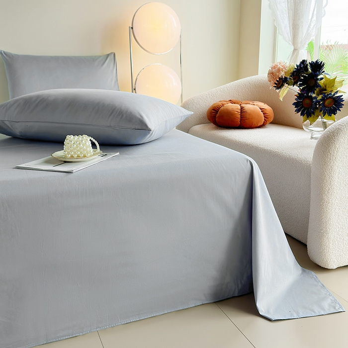 91家纺网 家纺一手货源 找家纺 寝柔家纺 2024新款40S全棉斜纹13372纯棉纯色套件单品-单床单  （风格一） 兰灰