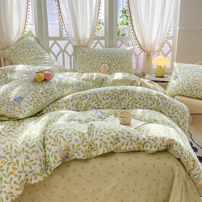 91家纺网 家纺一手货源 找家纺 宜家坊 2024新款全棉13070小清新印花四件套-拍摄二 失眠少女