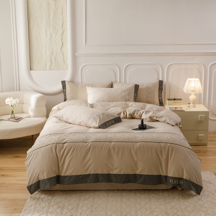 91家纺网 家纺一手货源 找家纺 艾莱家纺  2024新款A类全棉水洗棉加厚绣花四件套 威廉-香槟银