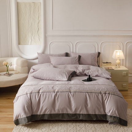 艾莱家纺  2024新款A类全棉水洗棉加厚绣花四件套 威廉-千夏紫