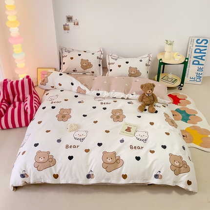 91家纺网 家纺一手货源 找家纺 （总）乐童家纺 2024新款直播爆款13070纯棉印花吊边款一字绣四件套