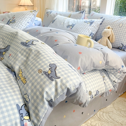91家纺网 家纺一手货源 找家纺 麦伦家居 2024春夏新品ins小清新卡通全棉四件套 爱心小恐龙