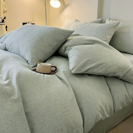 91家纺网 家纺一手货源 找家纺 一比一 2024新款无印风色织系列四件套 细条白绿