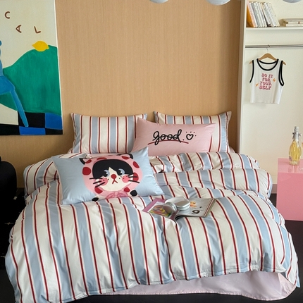 91家纺网 家纺一手货源 找家纺 圆岛家纺 2024新款春夏40支趣味全棉数码印花四件套 小奶猫