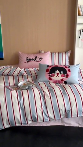 91家纺网 家纺一手货源 找家纺 圆岛家纺 2024新款春夏40支趣味全棉数码印花四件套 小奶猫