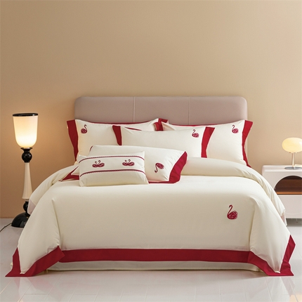 91家纺网 家纺一手货源 找家纺 （总）蓝米卡夫 2024新品A类100支全棉巴黎天鹅刺绣工艺宽边拼角四件