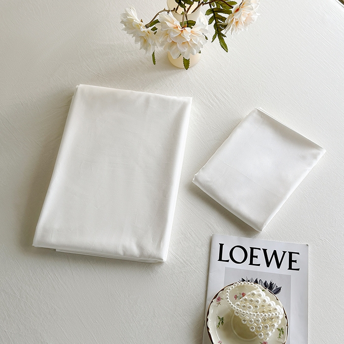 91家纺网 家纺一手货源 找家纺 寝柔家纺 2024新款40S全棉斜纹13372纯棉纯色套件单品-单床单  （风格一） 白色