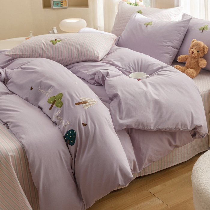 91家纺网 家纺一手货源 找家纺 艾莱家纺 2024新款水洗棉加厚绣花四件套-眷恋 眷恋-丁香紫