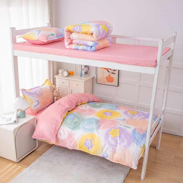 91家纺网 家纺一手货源 找家纺 乐居坊 2024新款亲肤棉 美棉 芦荟棉四件套 学生宿舍床（2月） 彩虹微笑