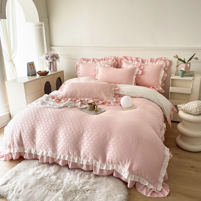 91家纺网 家纺一手货源 找家纺 布可家纺 2025新款泡泡纱水洗双层边四件套-欢乐颂系列 欢乐颂-粉