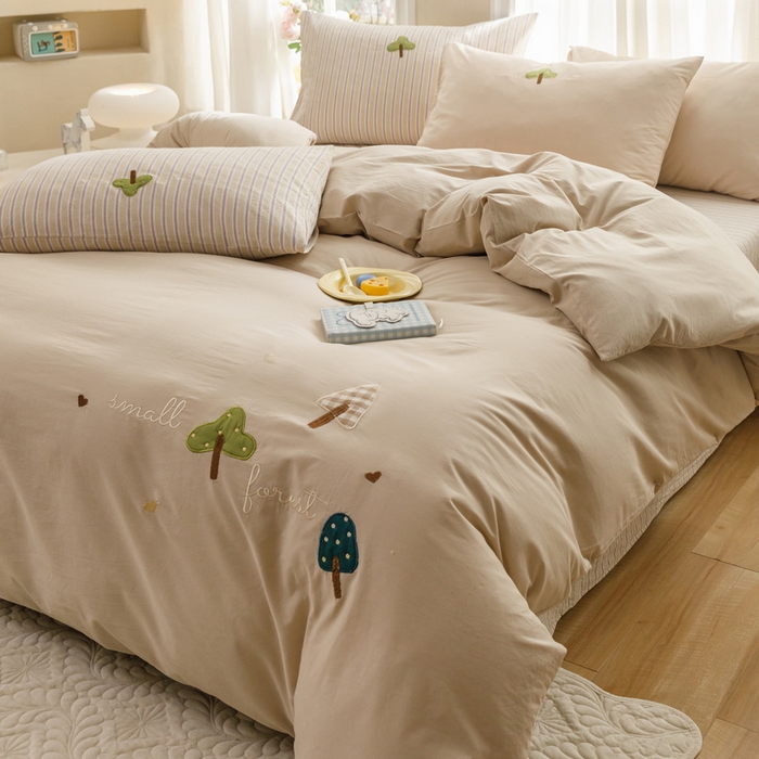 91家纺网 家纺一手货源 找家纺 艾莱家纺 2024新款水洗棉加厚绣花四件套-眷恋 眷恋-卡其色