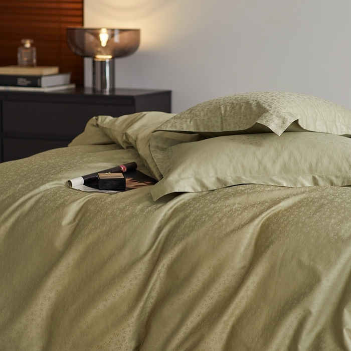 91家纺网 家纺一手货源 找家纺 梦享生活家居 2024新款100支全棉提花贡缎四件套 唯美之歌（梧桐绿）