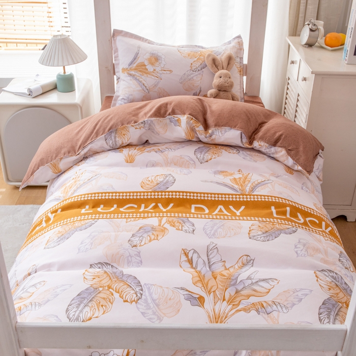 91家纺网 家纺一手货源 找家纺 乐居坊 2024新款亲肤棉 美棉 芦荟棉四件套 学生宿舍床（2月） 幸运叶