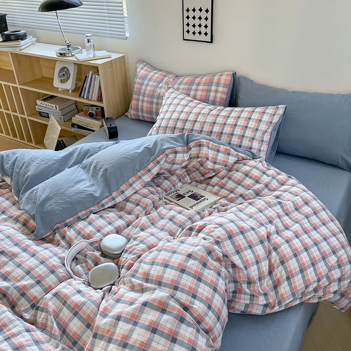 91家纺网 家纺一手货源 找家纺 贝拉梦家纺 2024新款日式简约款格子系水洗棉四件套套件系列-四件套 瑞贝卡