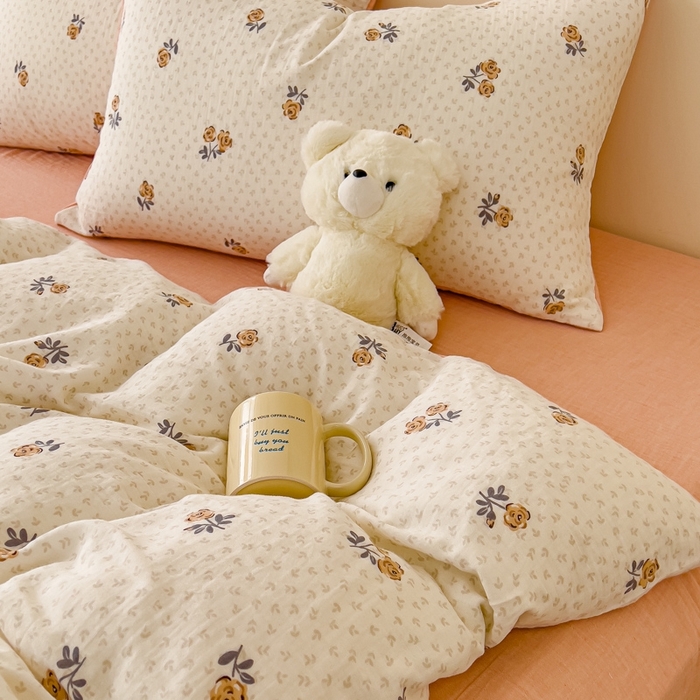 91家纺网 家纺一手货源 找家纺 木楌  2025新款全棉A类皱皱纱印花四件套 初颜