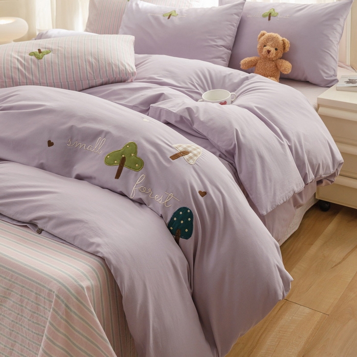 91家纺网 家纺一手货源 找家纺 艾莱家纺 2024新款水洗棉加厚绣花四件套-眷恋 眷恋-丁香紫