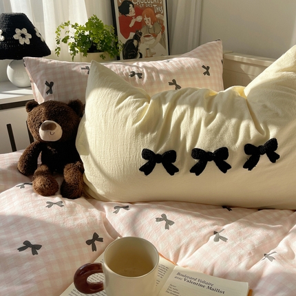 91家纺网 家纺一手货源 找家纺 （总）桃子家居 2024新款A类纯棉水洗棉毛巾绣蝴蝶结少女系列单枕套