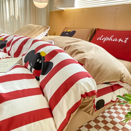 91家纺网 家纺一手货源 找家纺 帅露家纺 2025早春新品全棉13070混搭风四件套 顽皮象