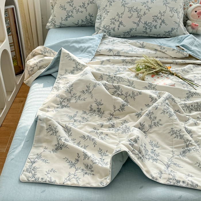 91家纺网 家纺一手货源 找家纺 帕拉美拉 2025新款全棉夏被羽丝棉款夏被四件套 满庭-米-羽丝棉