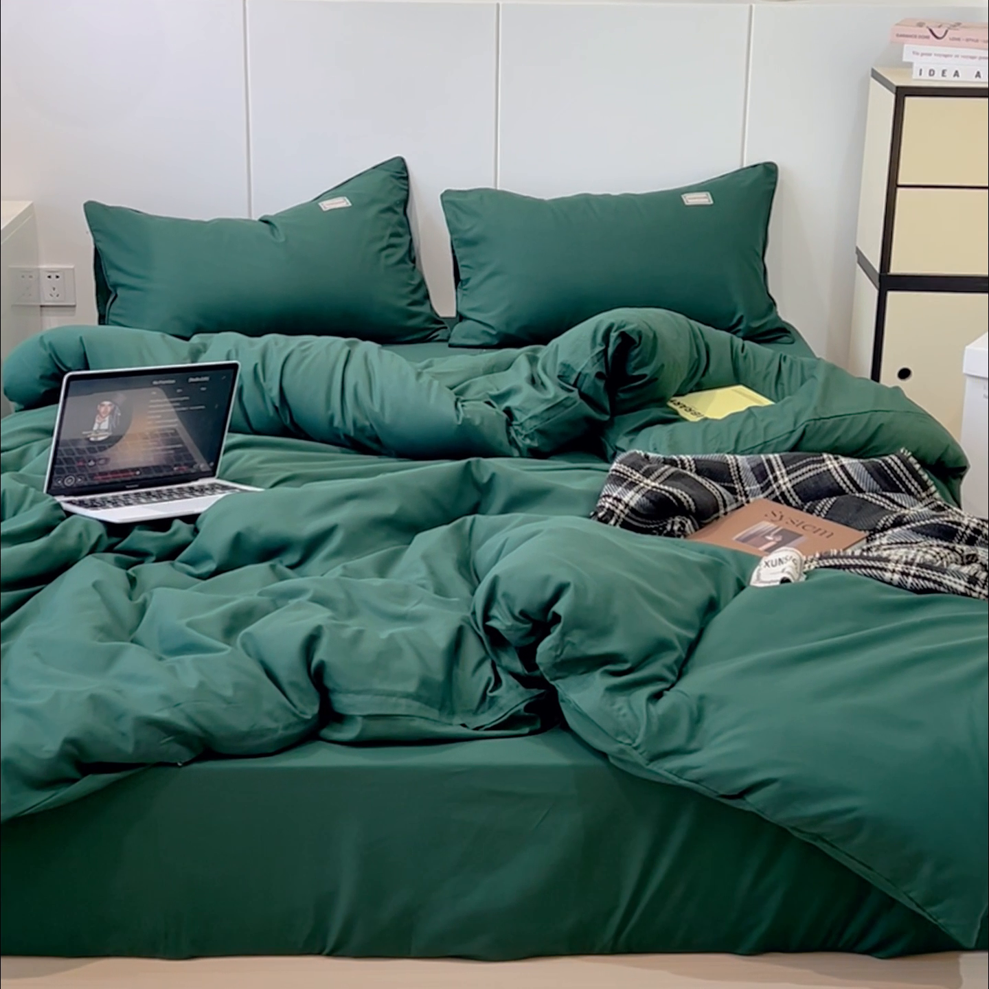 91家纺网 家纺一手货源 找家纺 蓝淋 2024新春款日式简约婴儿可以啃咬的超柔混搭水洗棉四件套 墨绿