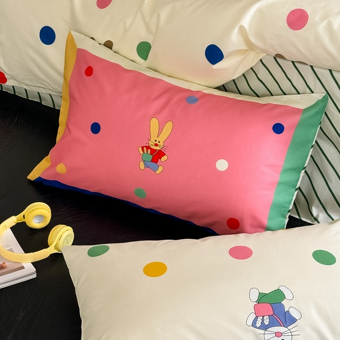 91家纺网 家纺一手货源 找家纺 时年 2024新款全棉数码大版趣味系列四件套 波点兔