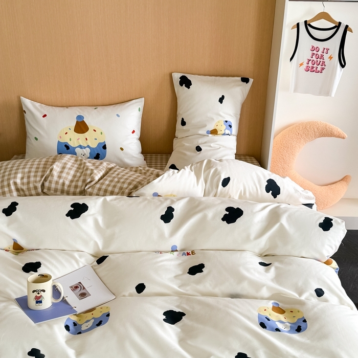 91家纺网 家纺一手货源 找家纺 时年 2024新款全棉数码大版趣味系列四件套 奶油蛋糕