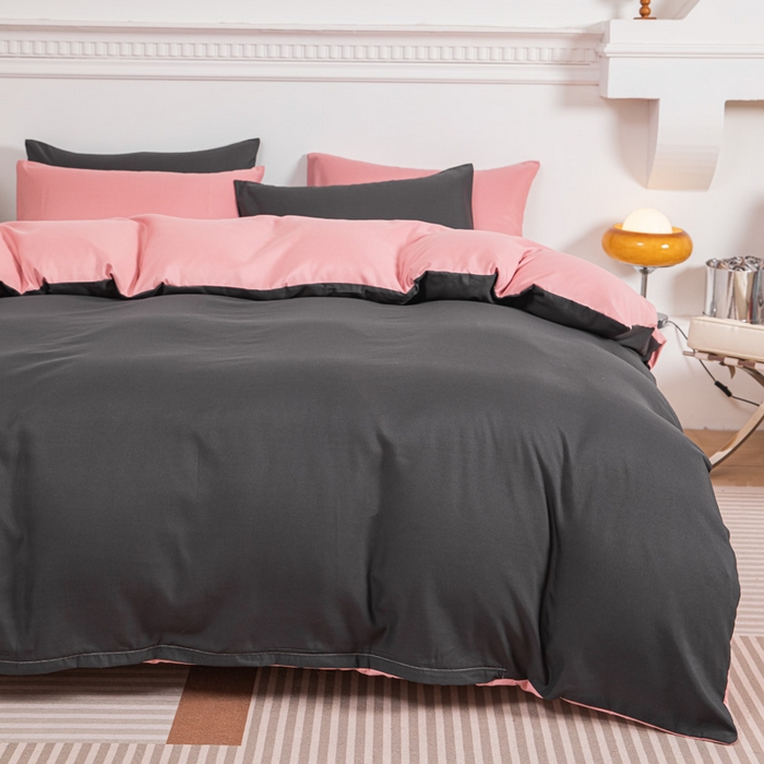 91家纺网 家纺一手货源 找家纺 莎臣豹 2025新款水洗棉磨毛纯色双拼简约风撞色单品被套 高雅灰爱上甜豆沙