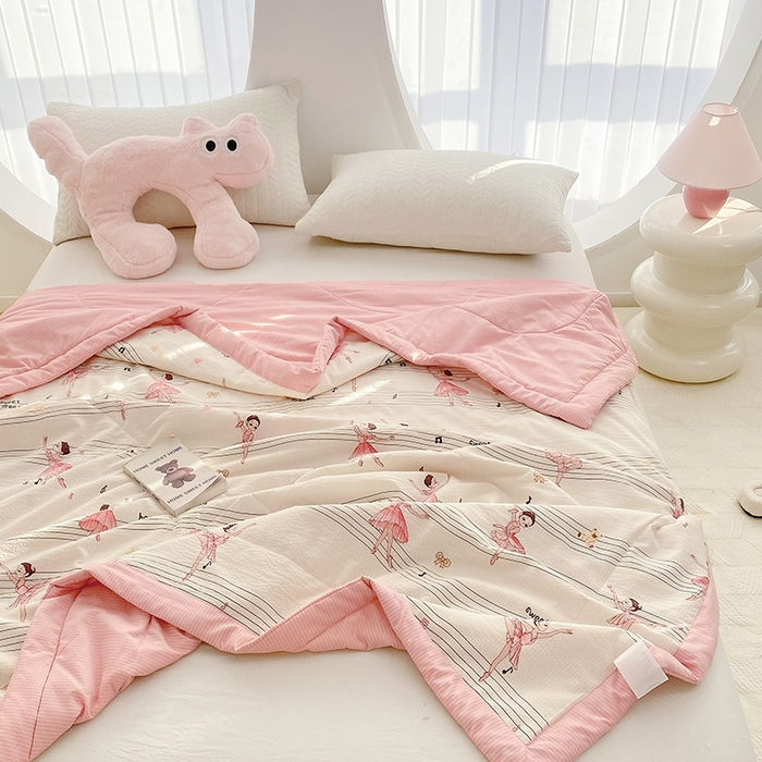 91家纺网 家纺一手货源 找家纺 金麦 2024新款A类有氧提花泡泡棉夏被 芭蕾女孩