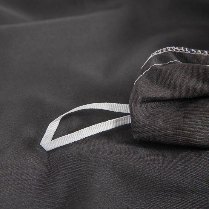 91家纺网 家纺一手货源 找家纺 莎臣豹 2025新款水洗棉磨毛纯色双拼简约风撞色单品被套 高雅灰爱上纯情白