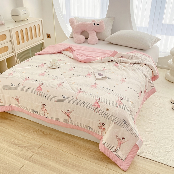 91家纺网 家纺一手货源 找家纺 金麦 2024新款A类有氧提花泡泡棉夏被 芭蕾女孩