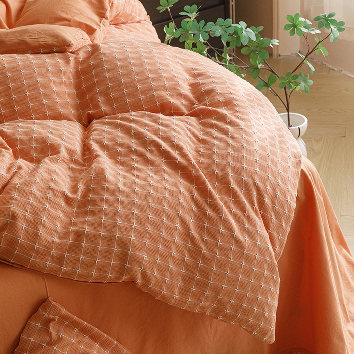 91家纺网 家纺一手货源 找家纺 蜜柚 2024新款全棉色织水洗提花四件套 艾玛橘