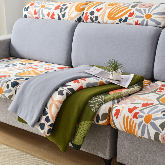 91家纺网 家纺一手货源 找家纺 千彤沙发垫 2024新款常规款-高精密雪尼尔系列沙发垫 欢乐之旅-拼色2