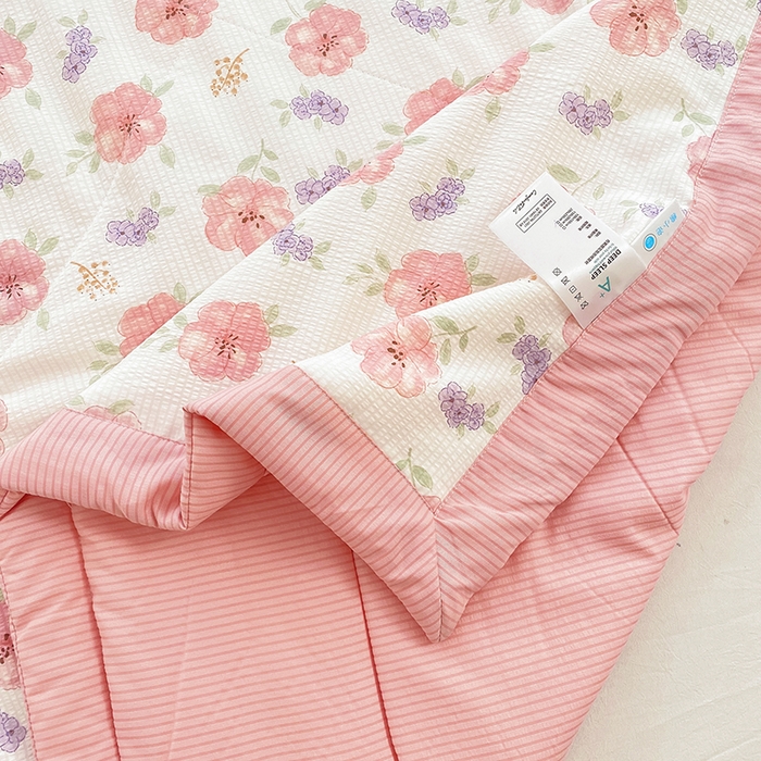 91家纺网 家纺一手货源 找家纺 金麦 2024新款A类有氧提花泡泡棉夏被 简爱