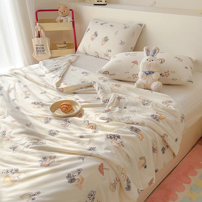 91家纺网 家纺一手货源 找家纺 木堇家居 2024新款10%大豆纤维针织棉夏被 彩虹小兔