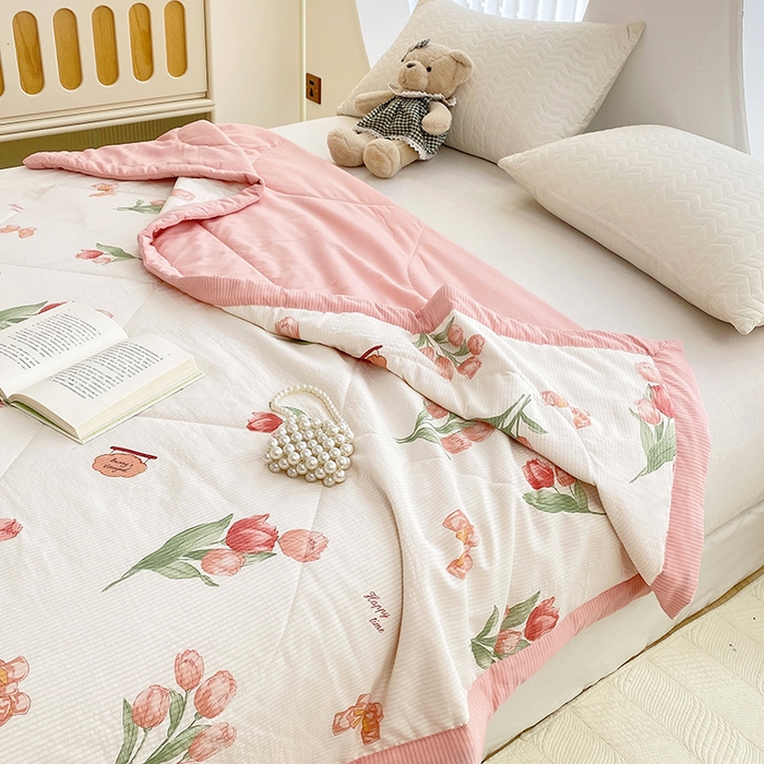 91家纺网 家纺一手货源 找家纺 金麦 2024新款A类有氧提花泡泡棉夏被 倾心