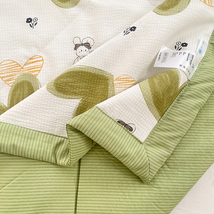 91家纺网 家纺一手货源 找家纺 金麦 2024新款A类有氧提花泡泡棉夏被 甜心绿