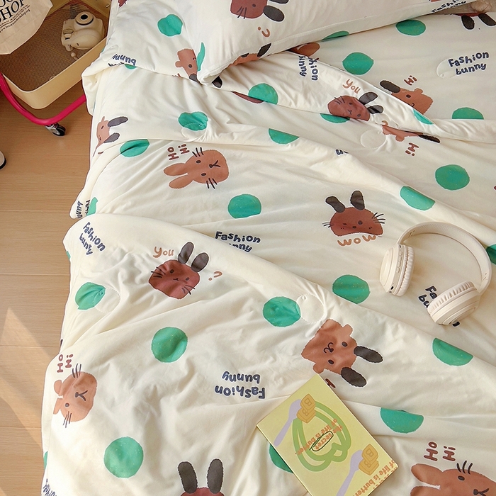 91家纺网 家纺一手货源 找家纺 木堇家居 2024新款10%大豆纤维针织棉夏被 波点兔