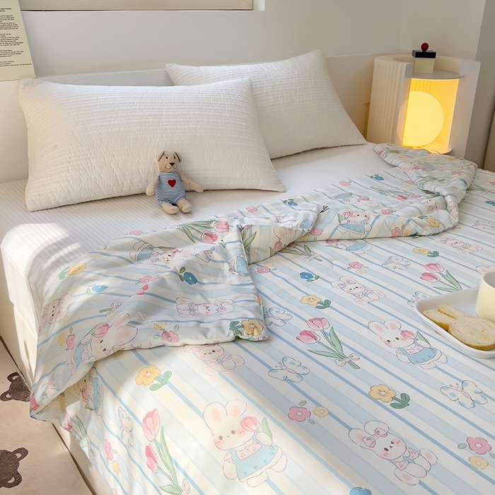 91家纺网 家纺一手货源 找家纺 木堇家居 2024新款10%大豆纤维针织棉夏被 蝴蝶兔兔