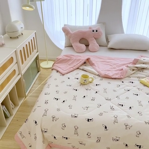 91家纺网 家纺一手货源 找家纺 金麦 2024新款A类有氧提花泡泡棉夏被 班尼狗