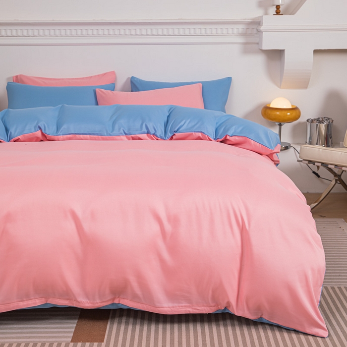91家纺网 家纺一手货源 找家纺 莎臣豹 2025新款水洗棉磨毛纯色双拼简约风撞色单品被套 公主粉爱上天空蓝