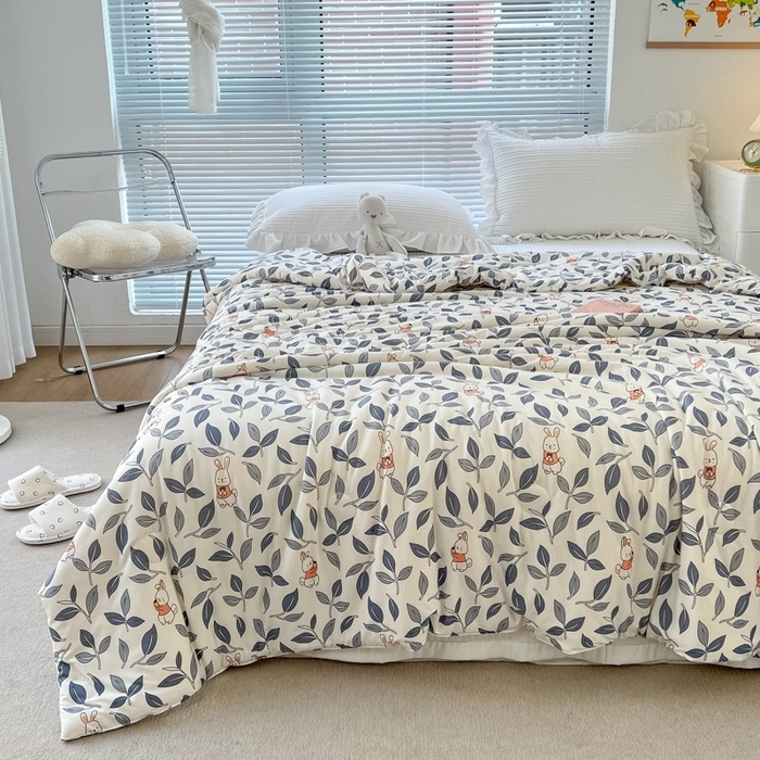 91家纺网 家纺一手货源 找家纺 木堇家居 2024新款10%大豆纤维针织棉夏被 兔融融