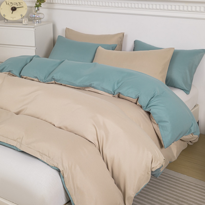 91家纺网 家纺一手货源 找家纺 莎臣豹 2025新款水洗棉磨毛纯色双拼简约风撞色单品被套 卡其爱上豆绿