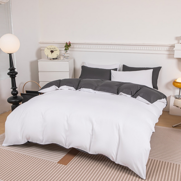 91家纺网 家纺一手货源 找家纺 莎臣豹 2025新款水洗棉磨毛纯色双拼简约风撞色单品被套 纯情白爱上高雅灰