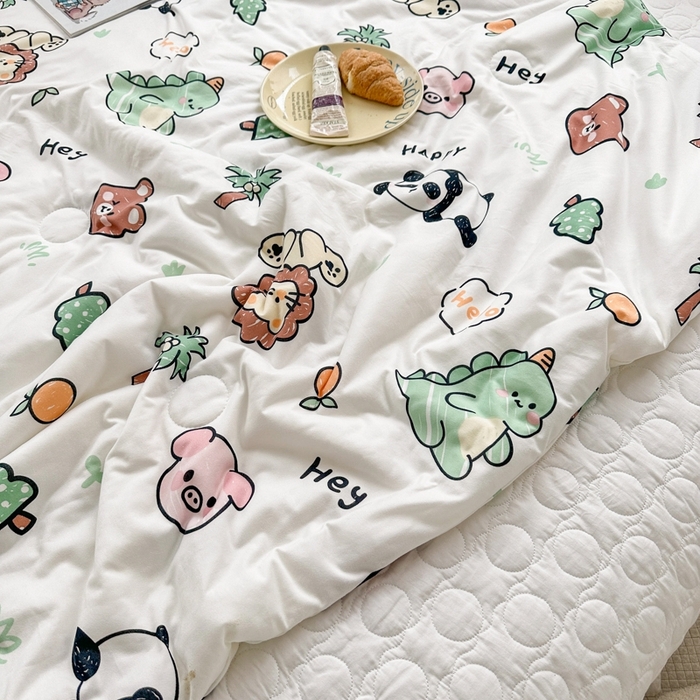 91家纺网 家纺一手货源 找家纺 木堇家居 2024新款10%大豆纤维针织棉夏被 森林派对