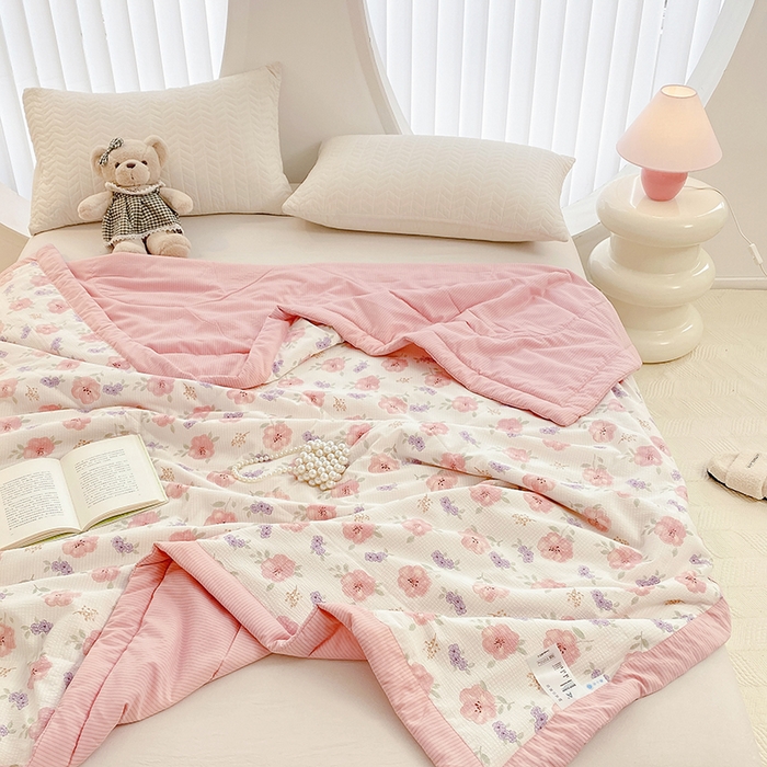 91家纺网 家纺一手货源 找家纺 金麦 2024新款A类有氧提花泡泡棉夏被 简爱