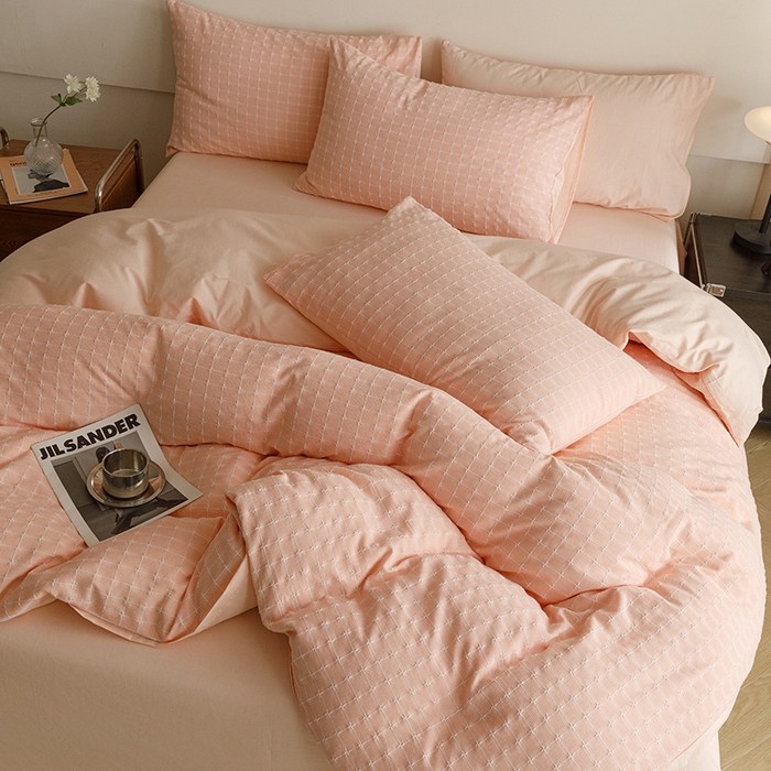 91家纺网 家纺一手货源 找家纺 蜜柚 2024新款全棉色织水洗提花四件套 凝脂裸粉