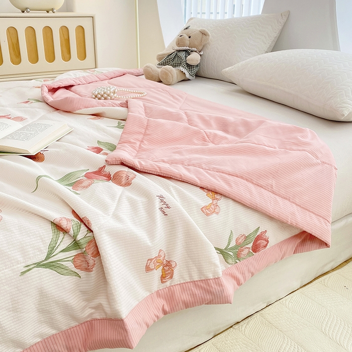 91家纺网 家纺一手货源 找家纺 金麦 2024新款A类有氧提花泡泡棉夏被 倾心