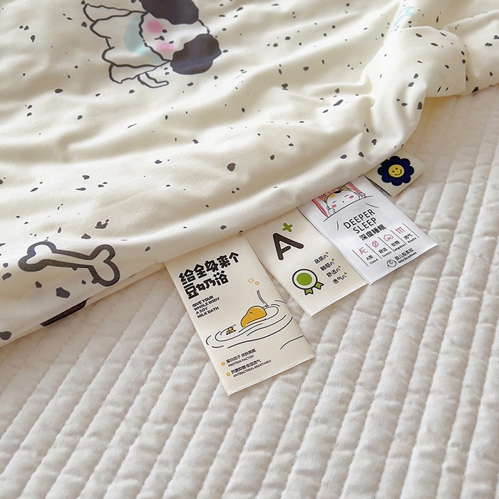 91家纺网 家纺一手货源 找家纺 木堇家居 2024新款10%大豆纤维针织棉夏被 斑点狗狗