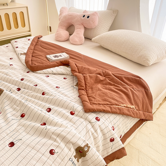 91家纺网 家纺一手货源 找家纺 金麦 2024新款A类有氧提花泡泡棉夏被 车厘子