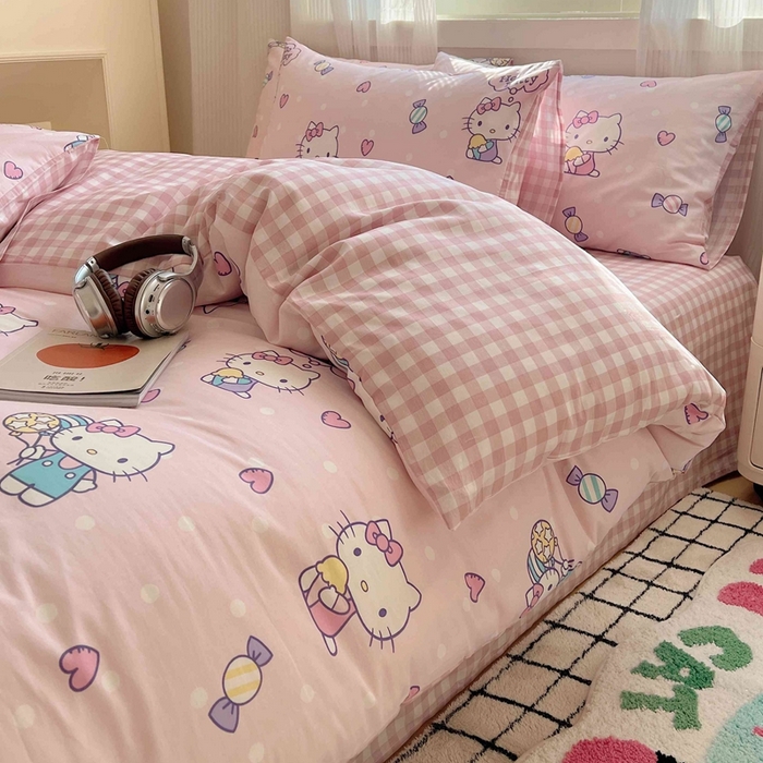 91家纺网 家纺一手货源 找家纺 星座家纺 2025新款40s全棉卡通印花四件套 甜心kt 粉